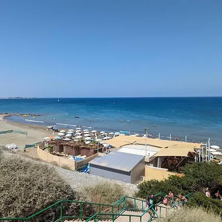 With Private Pool In Pervolia, Larnaca *