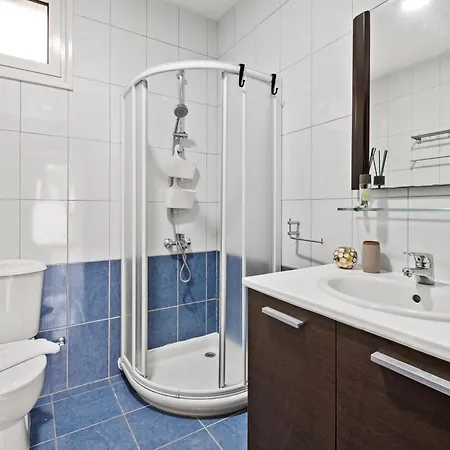 Villa With Private Pool In Pervolia, Larnaca Perivolia